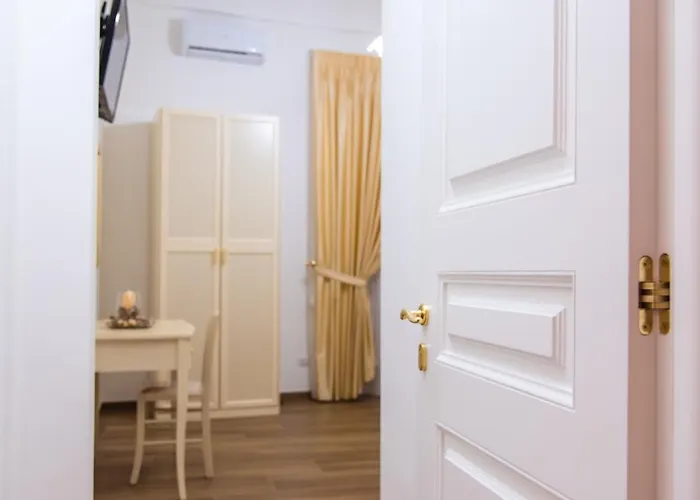 Palazzo Le Travi Гостьовий будинок Барі