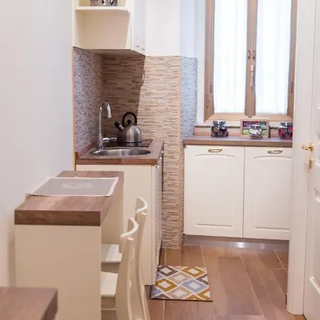 Palazzo Le Travi בארי